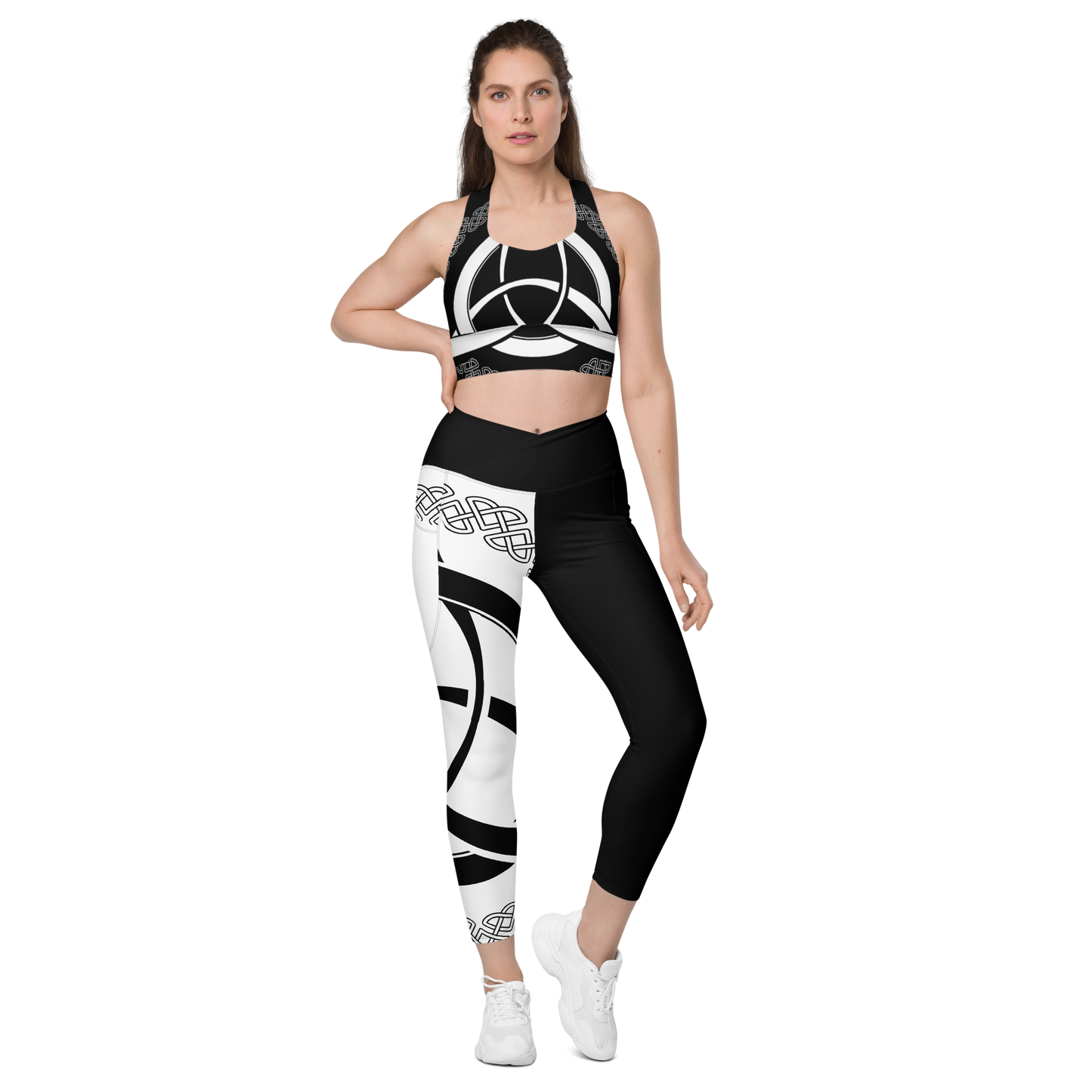 Triquetra Leggings with Pockets