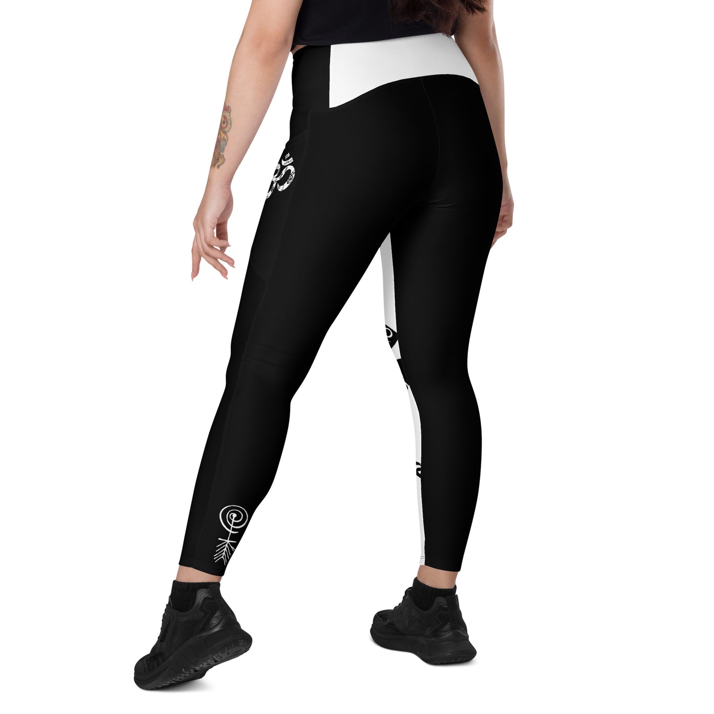 Om Leggings with Pockets