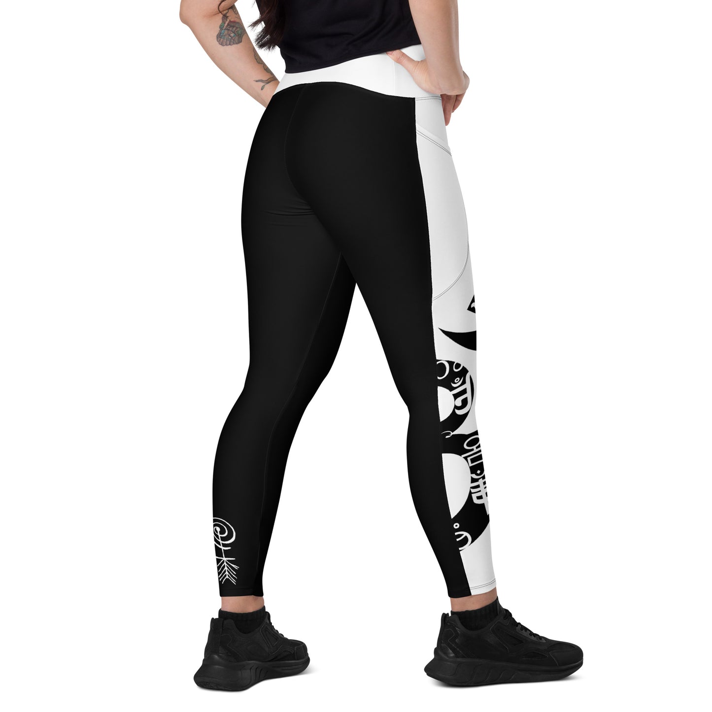 Om Leggings with Pockets