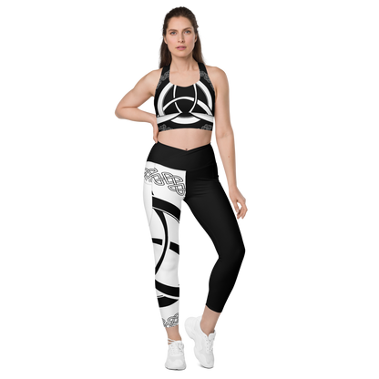 Triquetra Leggings with Pockets